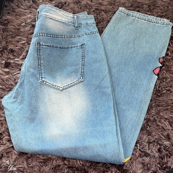 DENIM JEANS FLORAL PAINTED, NEW XL
VERY BOHEMIAN, HIPPIE VIBES - Picture 3 of 6